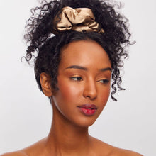 Load image into Gallery viewer, Satin Sleep Pillow Scrunchies