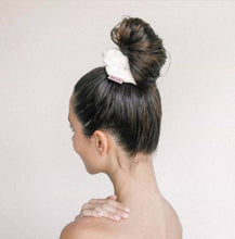 Load image into Gallery viewer, Towel Scrunchie 2 Pack - White