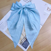 Load image into Gallery viewer, Bubblegum Barrette