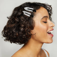 Load image into Gallery viewer, Metal Rhinestone Creaseless Clips 2pc Set