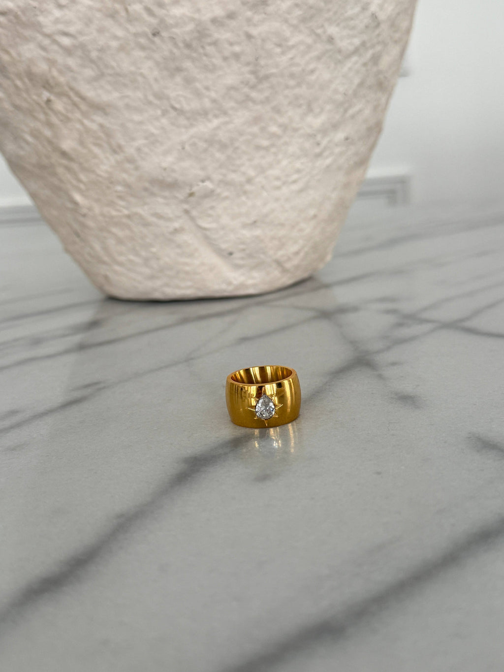 MILLY RING: 7