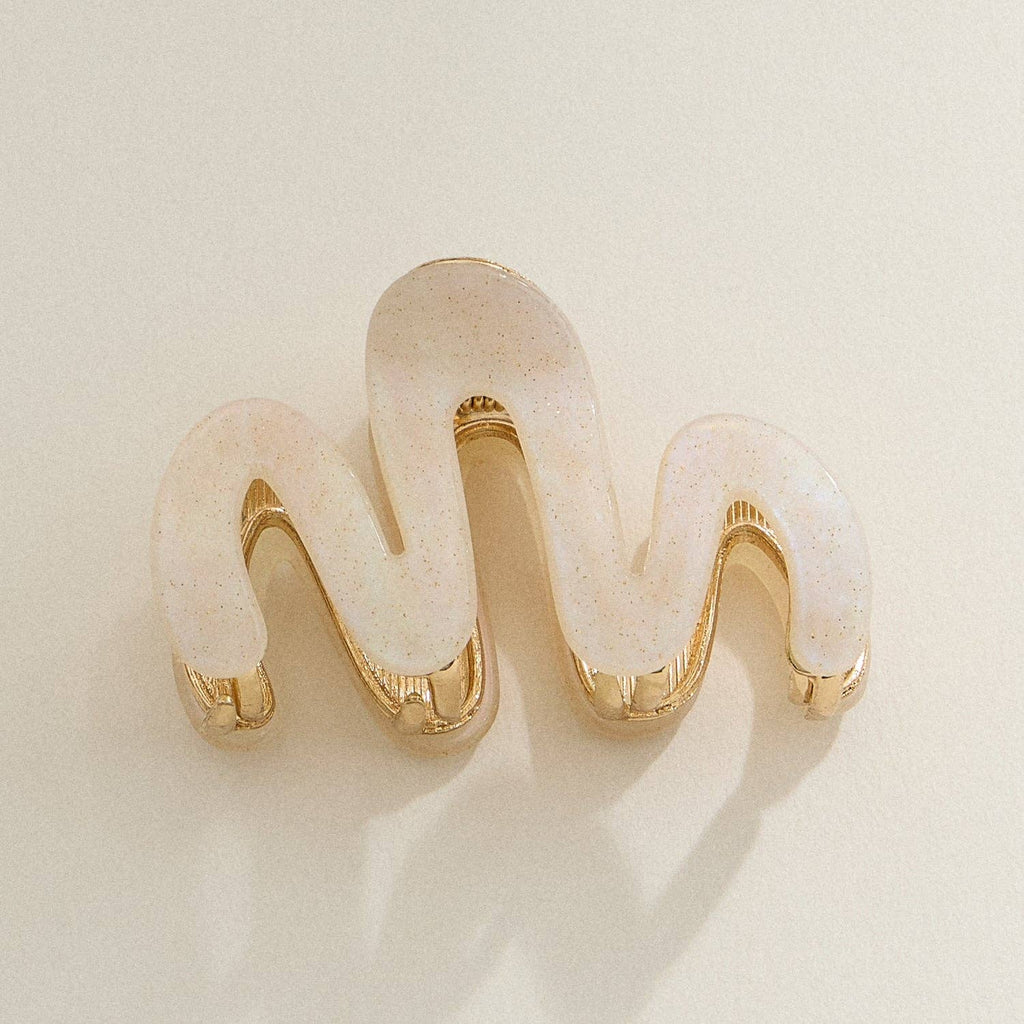 Wavy Claw Clip
