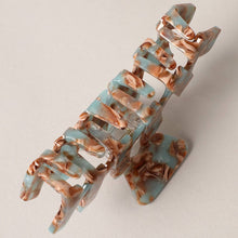 Load image into Gallery viewer, Marble Claw Clip
