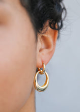 Load image into Gallery viewer, Gold Hoop - Coupled - Earring
