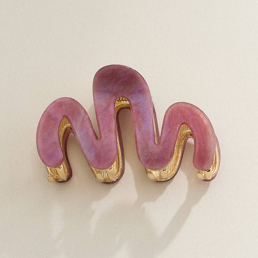 Wavy Claw Clip