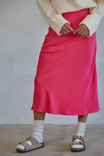 Load image into Gallery viewer, GALA SATIN SKIRT
